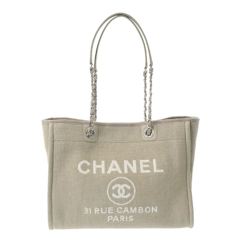 Green leather tote bag for spring-Chanel  Canvas Tote Bag (Pre-Owned)